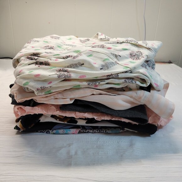 Bundle #20 Medium Mixed Tops Dresses Pj's Bottoms Cardigans - Picture 1 of 11